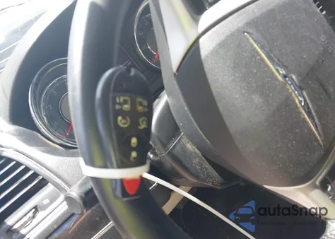 2014 Chrysler Town & Country Touring from USA, damaged, VIN 2C4RC1BG9ER218398